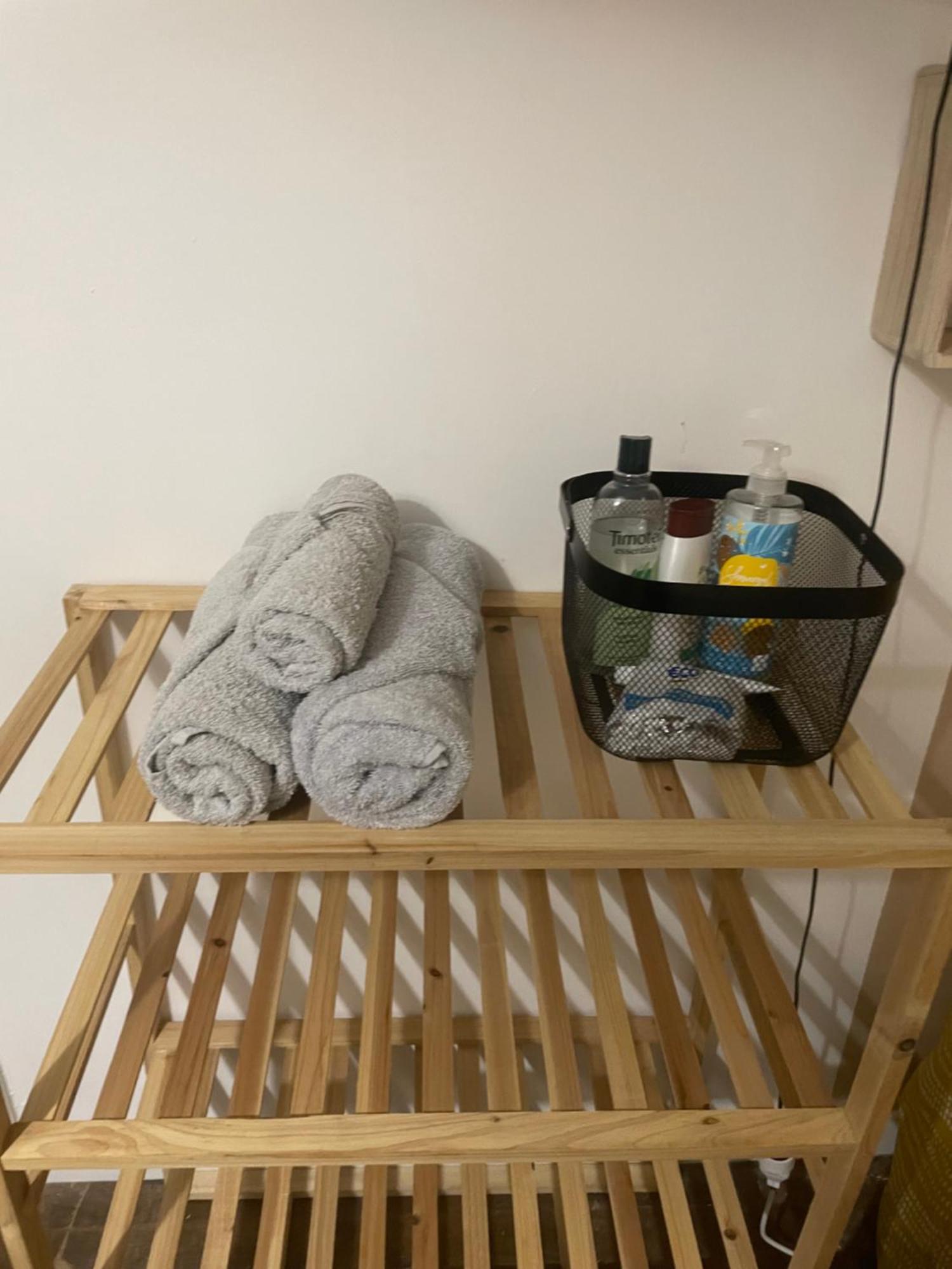 Le Romelia - Wifi Fibre - Calme - Parking Apartment อองกูแลม ภายนอก รูปภาพ